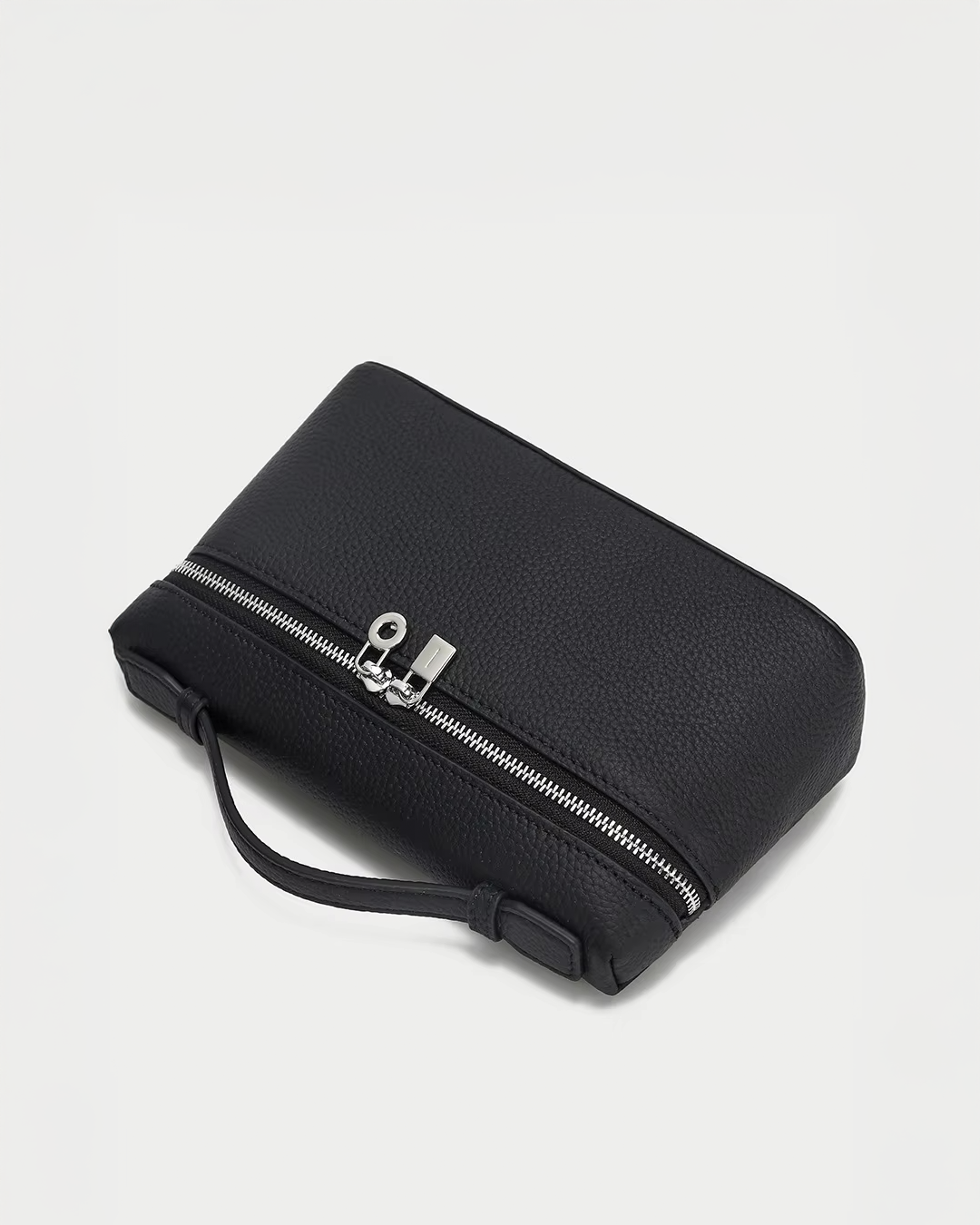Arin Leather Shoulder Bag